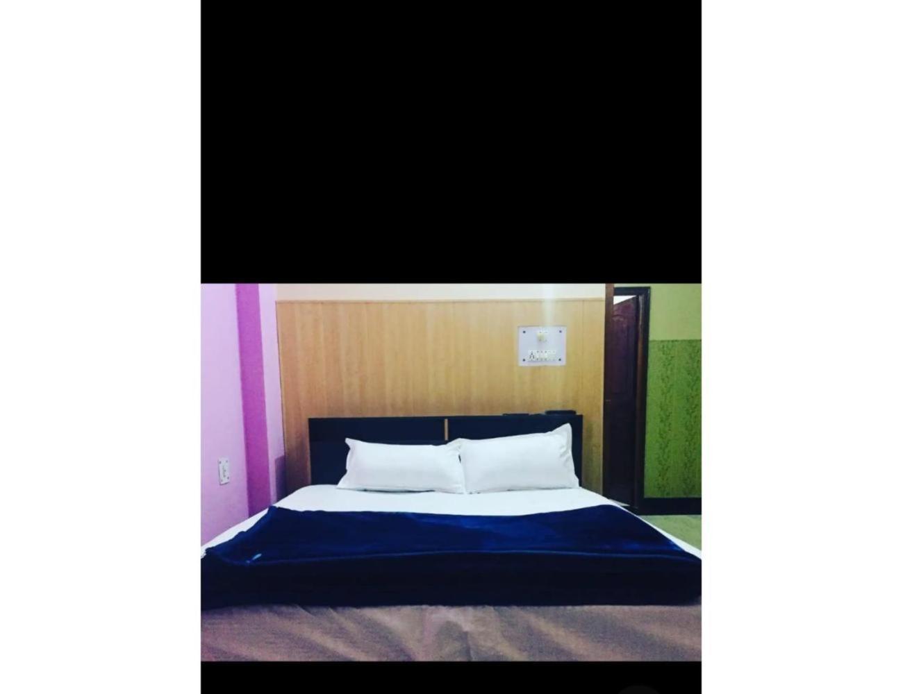 Hotel Sangam, Váránaszi Kültér fotó